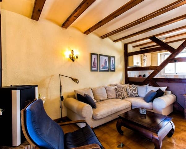 2 chambre Villa/Maison Mitoyenne à vendre à Moraira, Teulada-Moraira avec piscine - 249 500 € (Ref: 9386293)