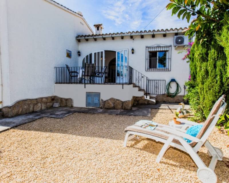2 soveværelse Rækkehus til salg i Moraira med swimmingpool - € 249.500 (Ref: 9386293)