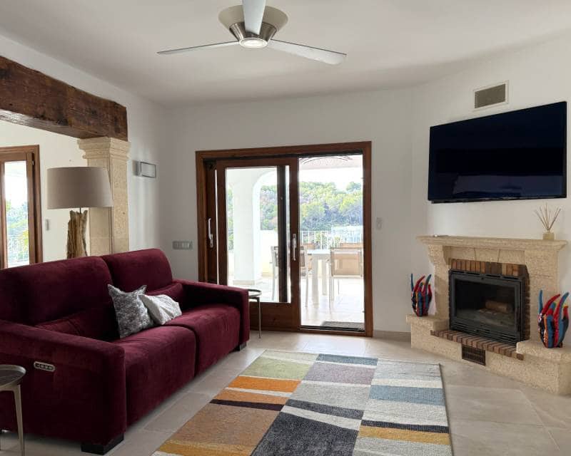 5 soveværelse Villa til salg i Moraira med swimmingpool - € 1.300.000 (Ref: 9401740)