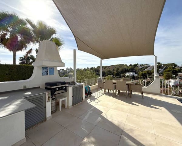 5 soveværelse Villa til salg i El Portet - Pla de Mar, Teulada-Moraira med swimmingpool - € 1.300.000 (Ref: 9401740)
