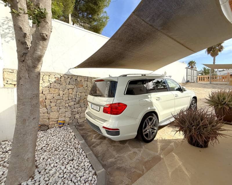 5 soveværelse Villa til salg i Moraira med swimmingpool - € 1.300.000 (Ref: 9401740)