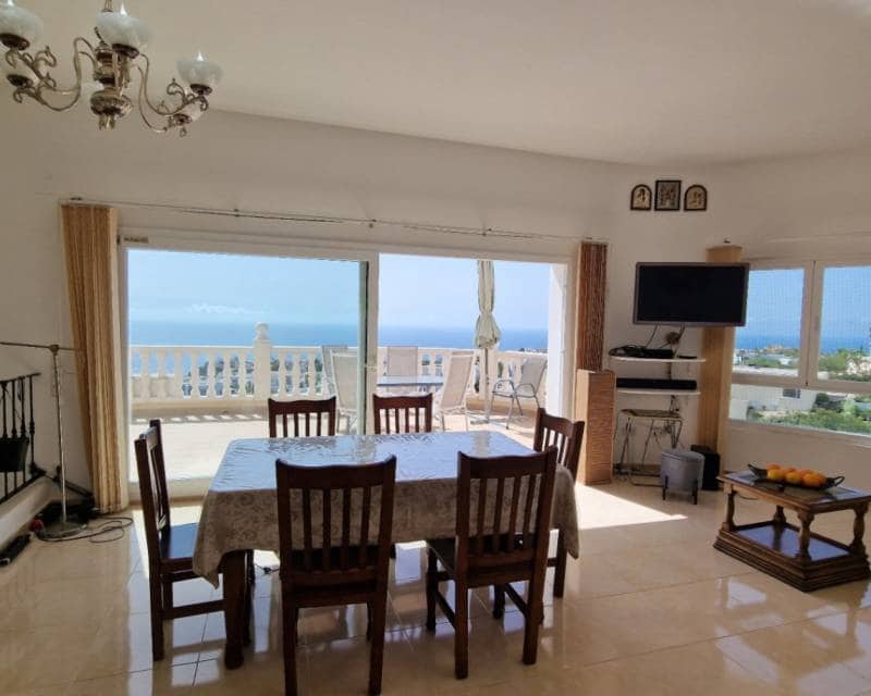 4 quarto Moradia para venda em Cumbre del Sol com piscina garagem - 730 000 € (Ref: 9401741)