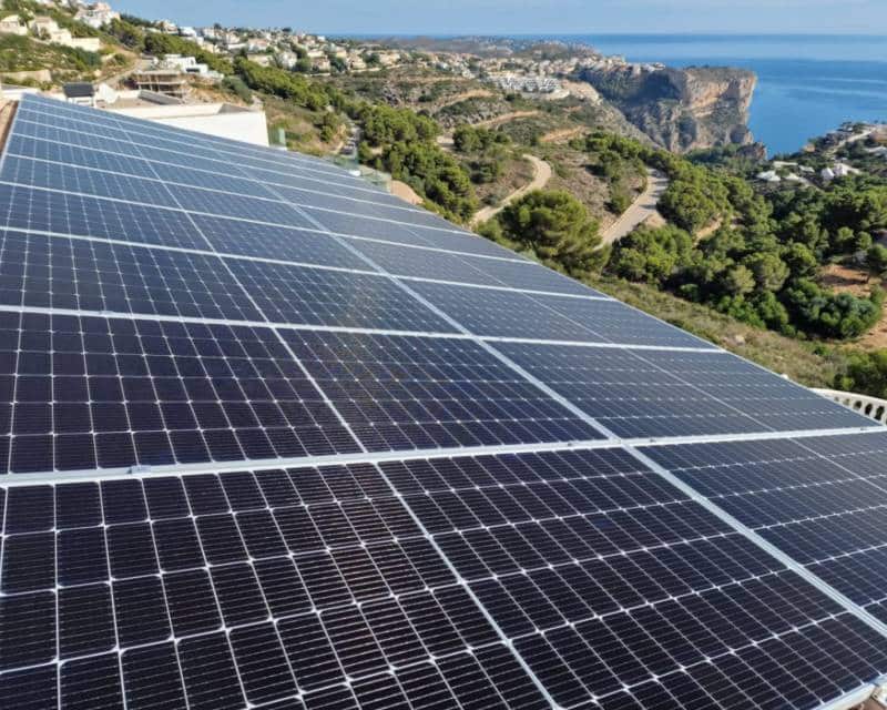 4 quarto Moradia para venda em Cumbre del Sol com piscina garagem - 730 000 € (Ref: 9401741)