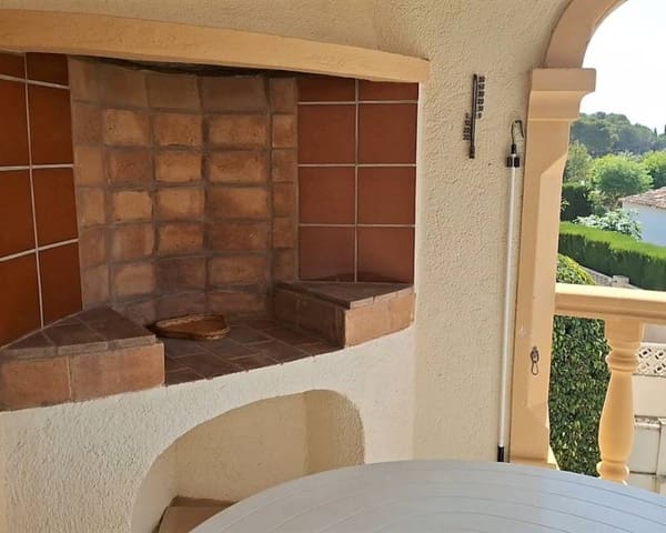 3 chambre Villa/Maison à vendre à Calpe / Calp avec piscine - 650 000 € (Ref: 9427545)