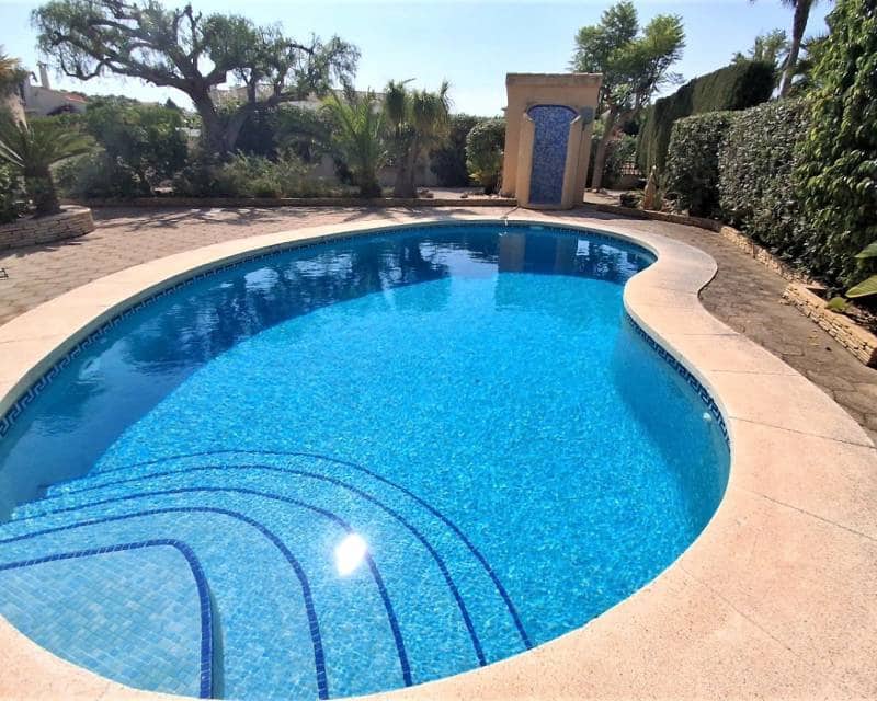 3 chambre Villa/Maison à vendre à Calpe / Calp avec piscine - 650 000 € (Ref: 9427545)
