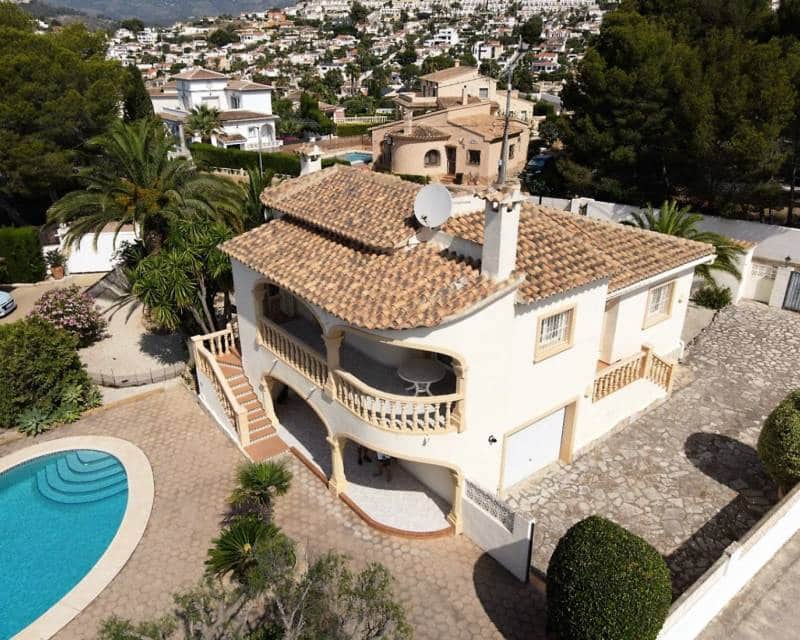 3 chambre Villa/Maison à vendre à Calpe / Calp avec piscine - 650 000 € (Ref: 9427545)