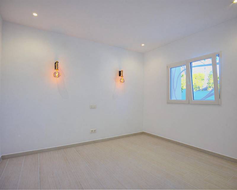 4 sypialnia Willa na sprzedaż w Moraira z basenem - 599 500 € (Ref: 9427546)