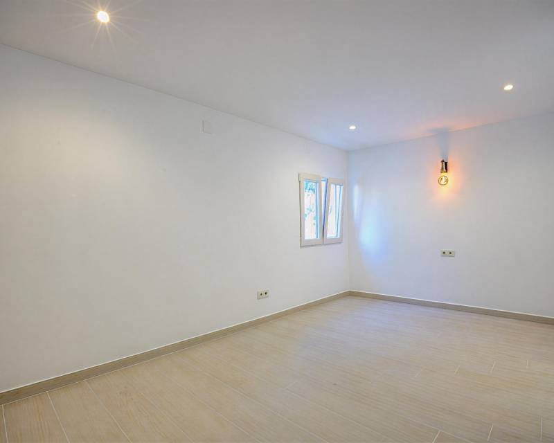 4 sypialnia Willa na sprzedaż w Moraira z basenem - 599 500 € (Ref: 9427546)