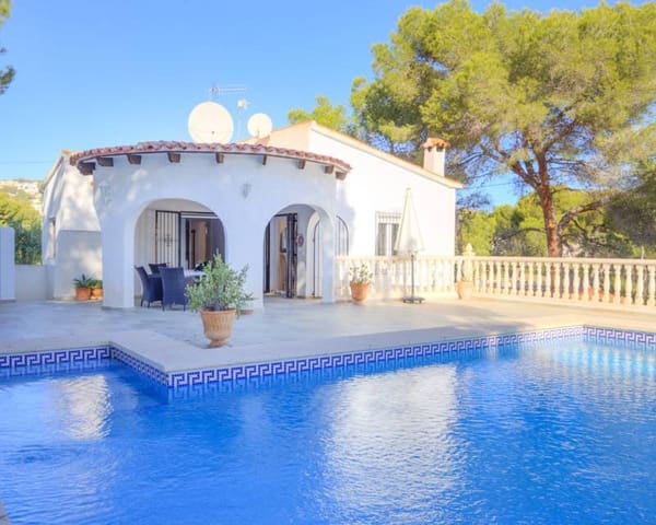 4 sypialnia Willa na sprzedaż w Moraira, Teulada-Moraira z basenem - 599 500 € (Ref: 9427546)