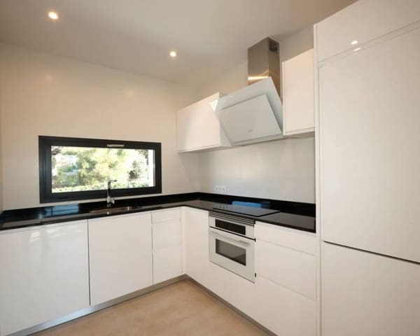 4 Zimmer Villa zu verkaufen in Calpe / Calp mit Pool - 840.000 € (Ref: 9427549)