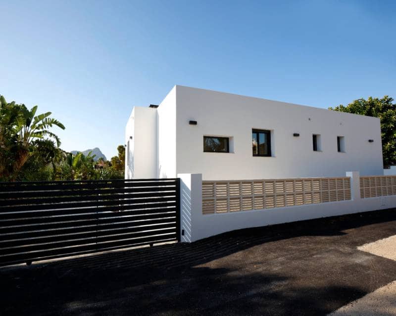 4 Zimmer Villa zu verkaufen in Calpe / Calp mit Pool - 840.000 € (Ref: 9427549)