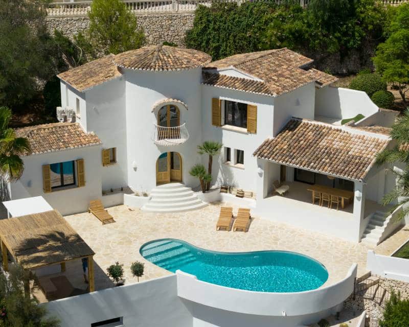 4 soveværelse Villa til salg i Moraira med swimmingpool - € 2.175.000 (Ref: 9457737)