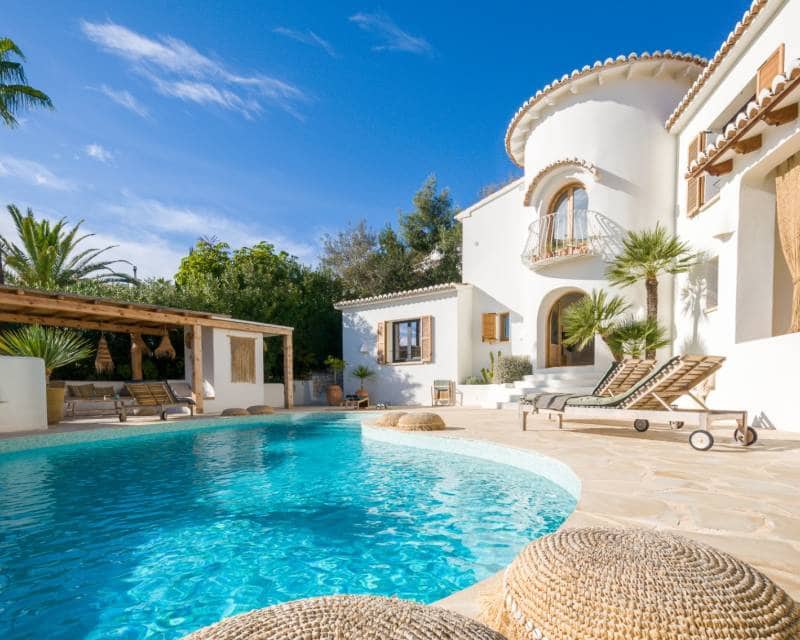 4 soveværelse Villa til salg i Moraira med swimmingpool - € 2.175.000 (Ref: 9457737)