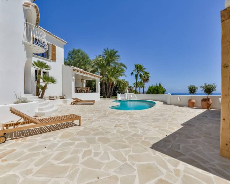 4 soveværelse Villa til salg i Moraira med swimmingpool - € 2.175.000 (Ref: 9457737)