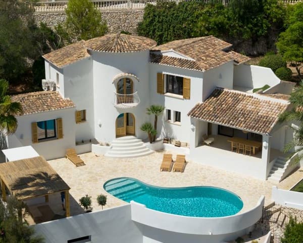 4 soveværelse Villa til salg i Moraira, Teulada-Moraira med swimmingpool - € 2.175.000 (Ref: 9457737)