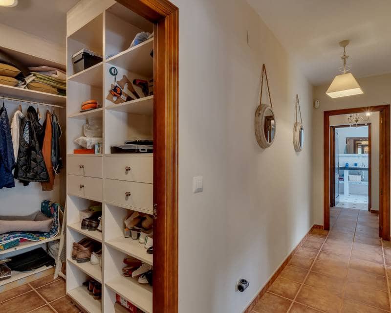 4 sypialnia Willa na sprzedaż w Denia z basenem garażem - 1 250 000 € (Ref: 9457739)