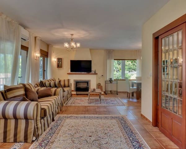 4 sypialnia Willa na sprzedaż w Dénia z basenem garażem - 1 250 000 € (Ref: 9457739)