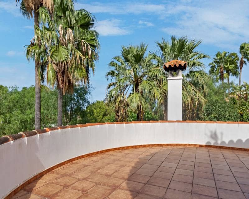 4 sypialnia Willa na sprzedaż w Denia z basenem garażem - 1 250 000 € (Ref: 9457739)