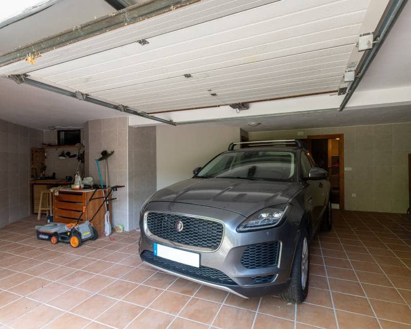 4 sypialnia Willa na sprzedaż w Denia z basenem garażem - 1 250 000 € (Ref: 9457739)