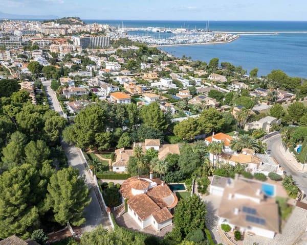 4 quarto Moradia para venda em Dénia com piscina garagem - 995 000 € (Ref: 9457739)