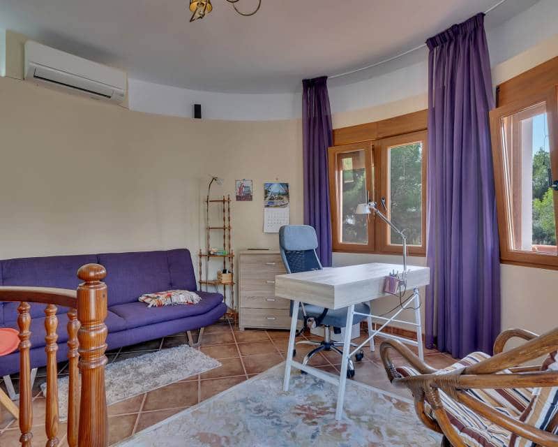 4 quarto Moradia para venda em Denia com piscina garagem - 995 000 € (Ref: 9457739)
