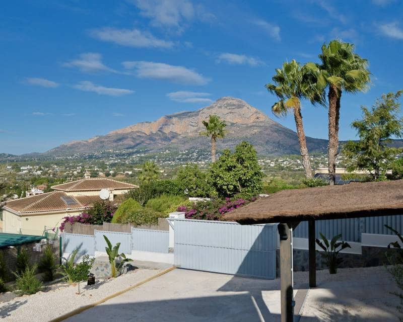 3 makuuhuone Huvila myytävänä paikassa Javea / Xabia mukana uima-altaan - 1 190 000 € (Ref: 9457740)