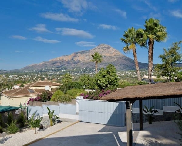 3 makuuhuone Huvila myytävänä paikassa Javea / Xàbia mukana uima-altaan - 1 190 000 € (Ref: 9457740)