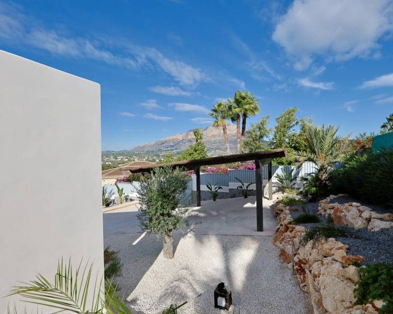 3 makuuhuone Huvila myytävänä paikassa Javea / Xabia mukana uima-altaan - 1 190 000 € (Ref: 9457740)