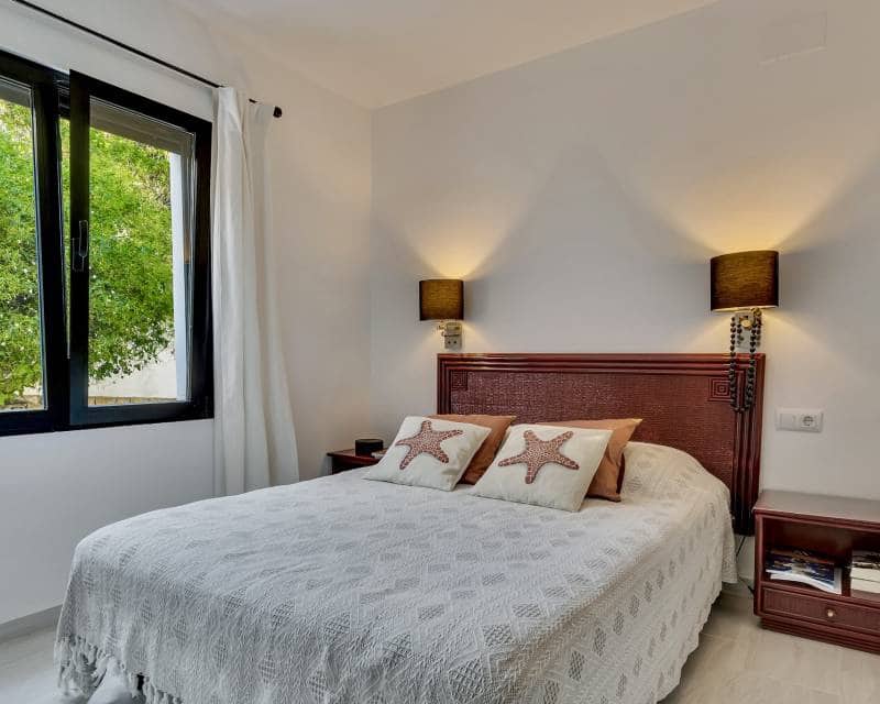 3 soveværelse Villa til salg i Denia med swimmingpool garage - € 1.460.000 (Ref: 9457742)