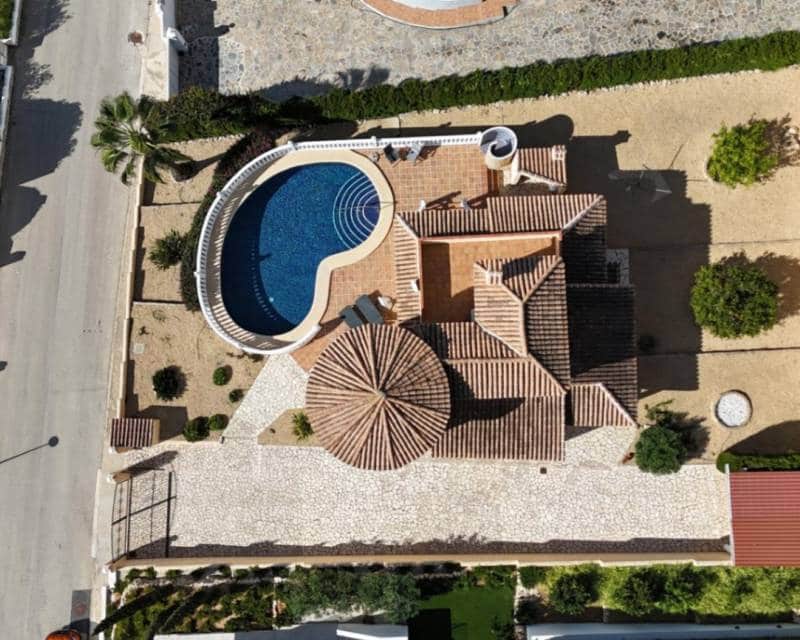 2 quarto Moradia para venda em Benitachell / Benitatxell com piscina - 585 000 € (Ref: 9457744)