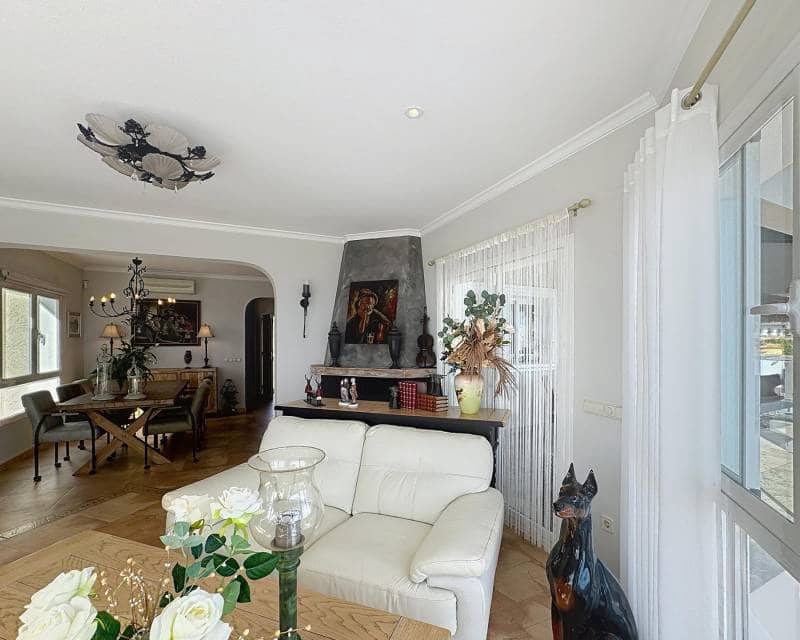 Chalet de 5 habitaciones en Benitachell / Benitatxell en venta con piscina - 1.100.000 € (Ref: 9457745)