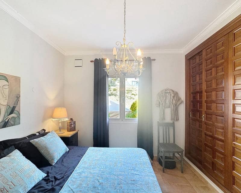 Chalet de 5 habitaciones en Benitachell / Benitatxell en venta con piscina - 1.100.000 € (Ref: 9457745)