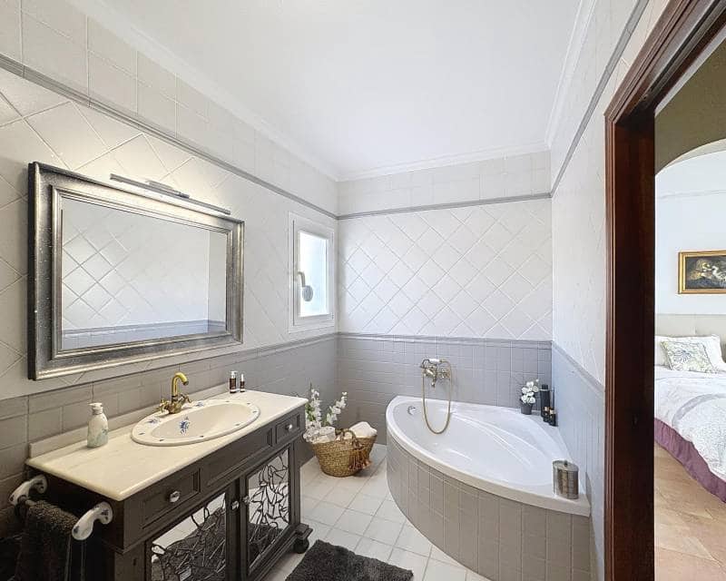 Chalet de 5 habitaciones en Benitachell / Benitatxell en venta con piscina - 1.100.000 € (Ref: 9457745)