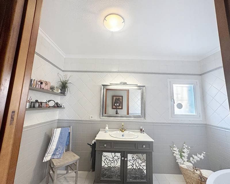 Chalet de 5 habitaciones en Benitachell / Benitatxell en venta con piscina - 1.100.000 € (Ref: 9457745)