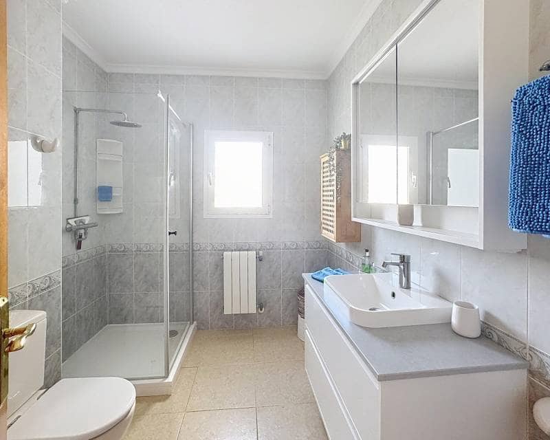 Chalet de 5 habitaciones en Benitachell / Benitatxell en venta con piscina - 550.000 € (Ref: 9457747)