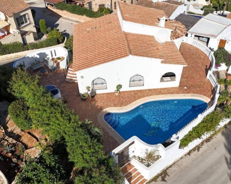 Chalet de 5 habitaciones en Benitachell / Benitatxell en venta con piscina - 550.000 € (Ref: 9457747)