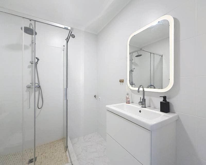 2 bedroom Apartment for sale in Benitachell / Benitatxell with pool - € 199,000 (Ref: 9459456)