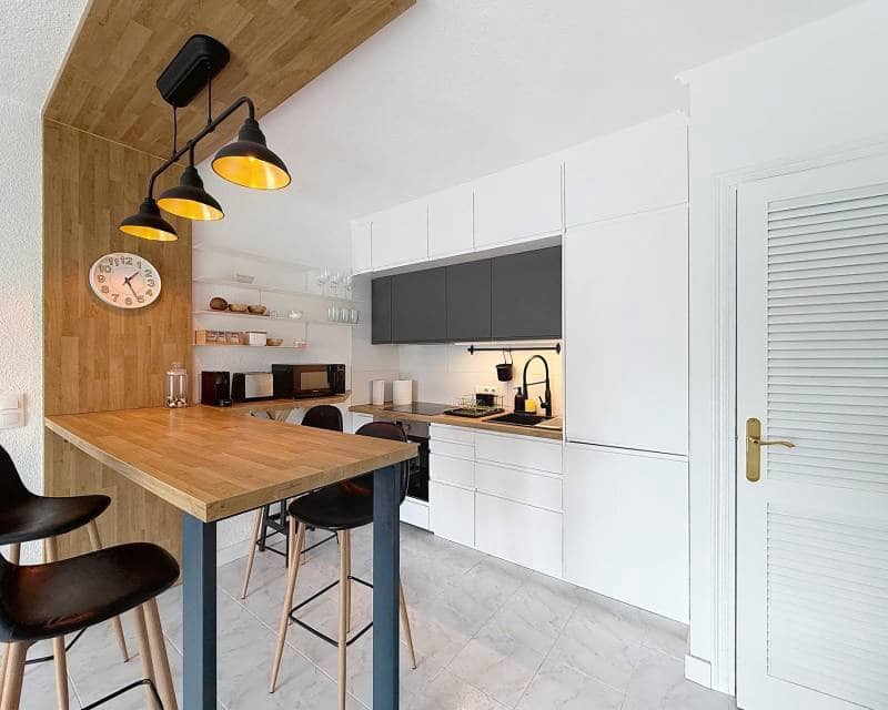 2 bedroom Apartment for sale in Benitachell / Benitatxell with pool - € 199,000 (Ref: 9459456)