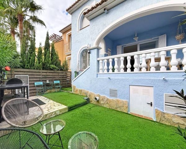 2 bedroom Apartment for sale in Benitachell / Benitatxell with pool - € 199,000 (Ref: 9459456)