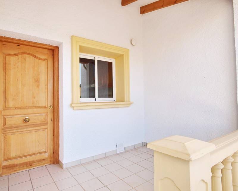 3 sypialnia Dom szeregowy na sprzedaż w Benissa z basenem - 350 000 € (Ref: 9473196)