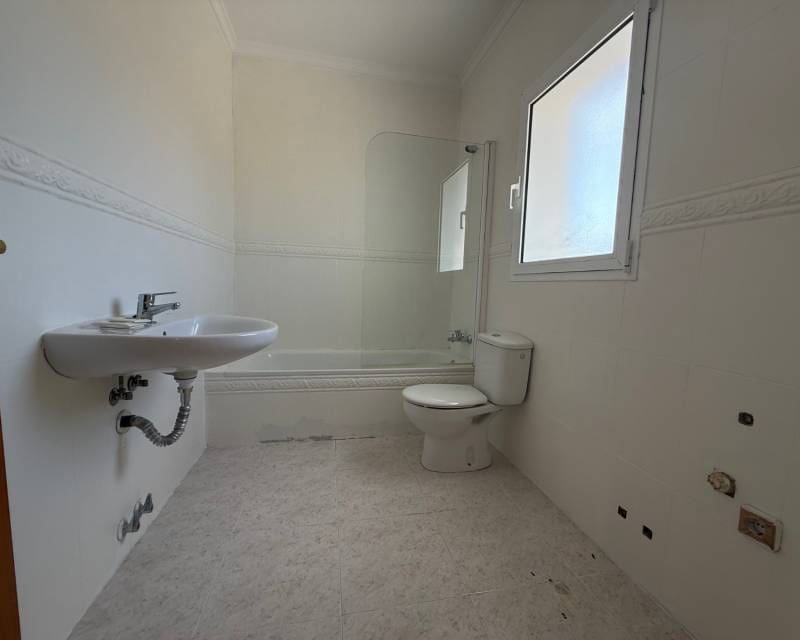 3 bedroom Terraced Villa for sale in Benissa with pool - € 350,000 (Ref: 9473196)