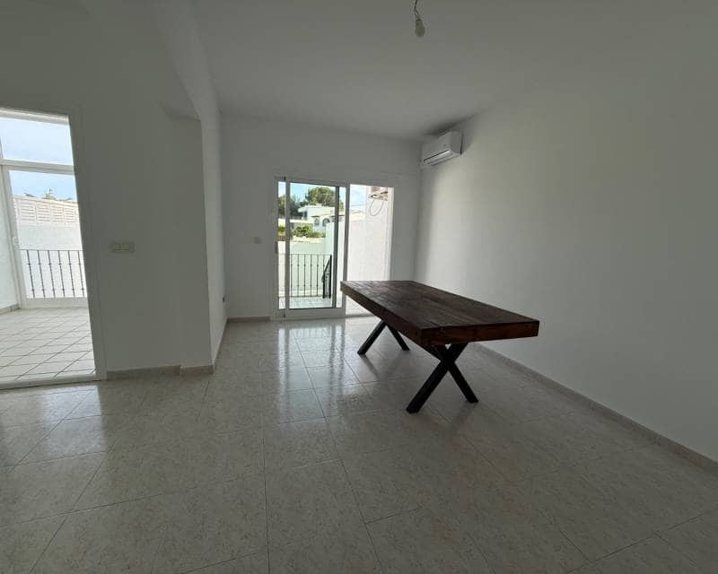 3 bedroom Terraced Villa for sale in Benissa with pool - € 350,000 (Ref: 9473196)