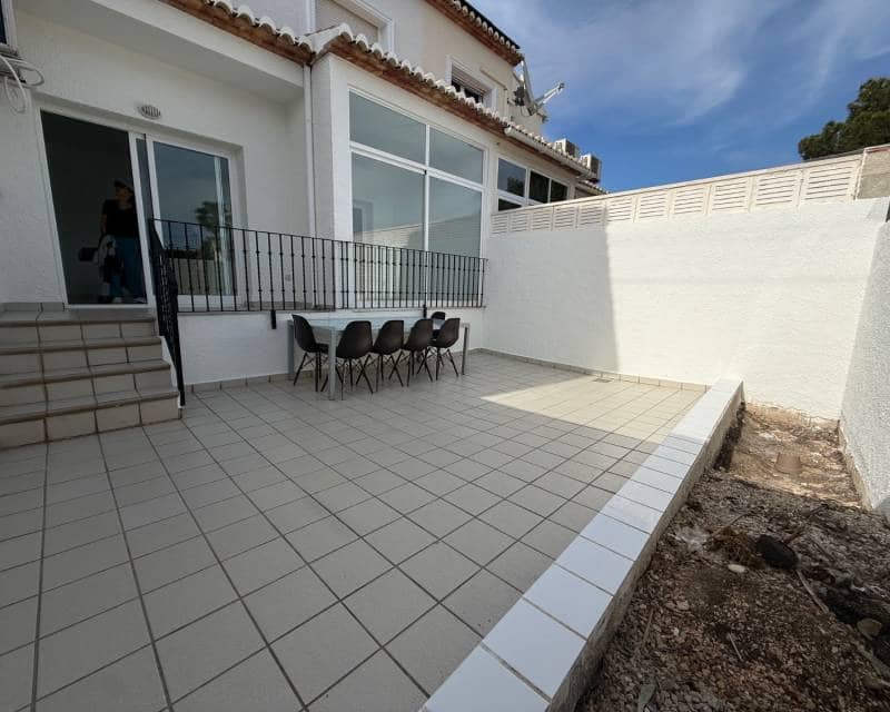 3 bedroom Terraced Villa for sale in Benissa with pool - € 350,000 (Ref: 9473196)