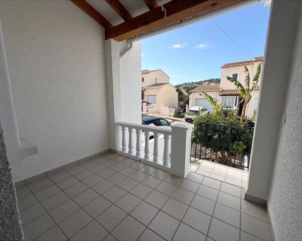 3 chambre Villa/Maison Mitoyenne à vendre à Benissa avec piscine garage - 350 000 € (Ref: 9473196)