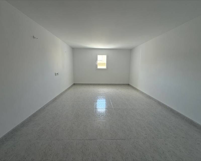3 Zimmer Reihenhaus zu verkaufen in Benissa mit Pool Garage - 350.000 € (Ref: 9473196)