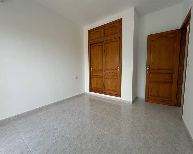 3 Zimmer Reihenhaus zu verkaufen in Benissa mit Pool Garage - 350.000 € (Ref: 9473196)