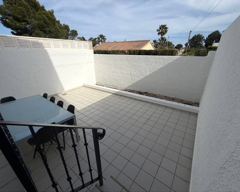 3 Zimmer Reihenhaus zu verkaufen in Benissa mit Pool Garage - 350.000 € (Ref: 9473196)