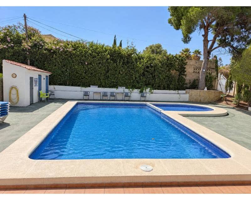 3 Zimmer Reihenhaus zu verkaufen in Benissa mit Pool Garage - 350.000 € (Ref: 9473196)