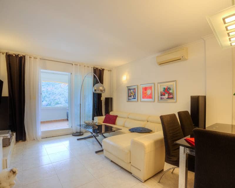 2 bedroom Apartment for sale in Cumbre del Sol with pool - € 190,000 (Ref: 9482390)