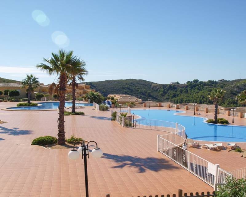 2 bedroom Apartment for sale in Cumbre del Sol with pool - € 190,000 (Ref: 9482390)